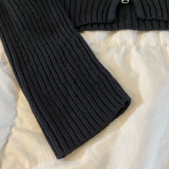 Cropped Zipper Cardigan - Picture 7 of 8